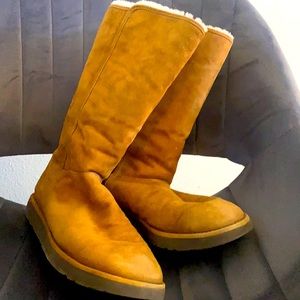 Gently worn UGG boots